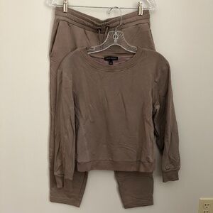 Banana Republic Co-Ord Casual Athleisure Set Mocha Color Women's Small/Medium